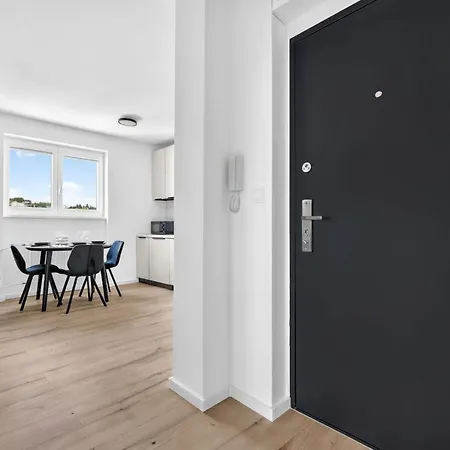 דירה Horizon For 6 - Spacious & Quiet